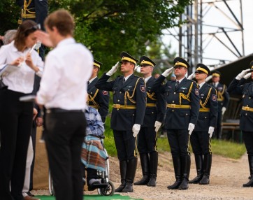 Dvig zastave 1762024 23 min