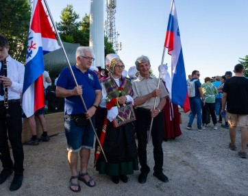Dvig zastave 1762024 50 min